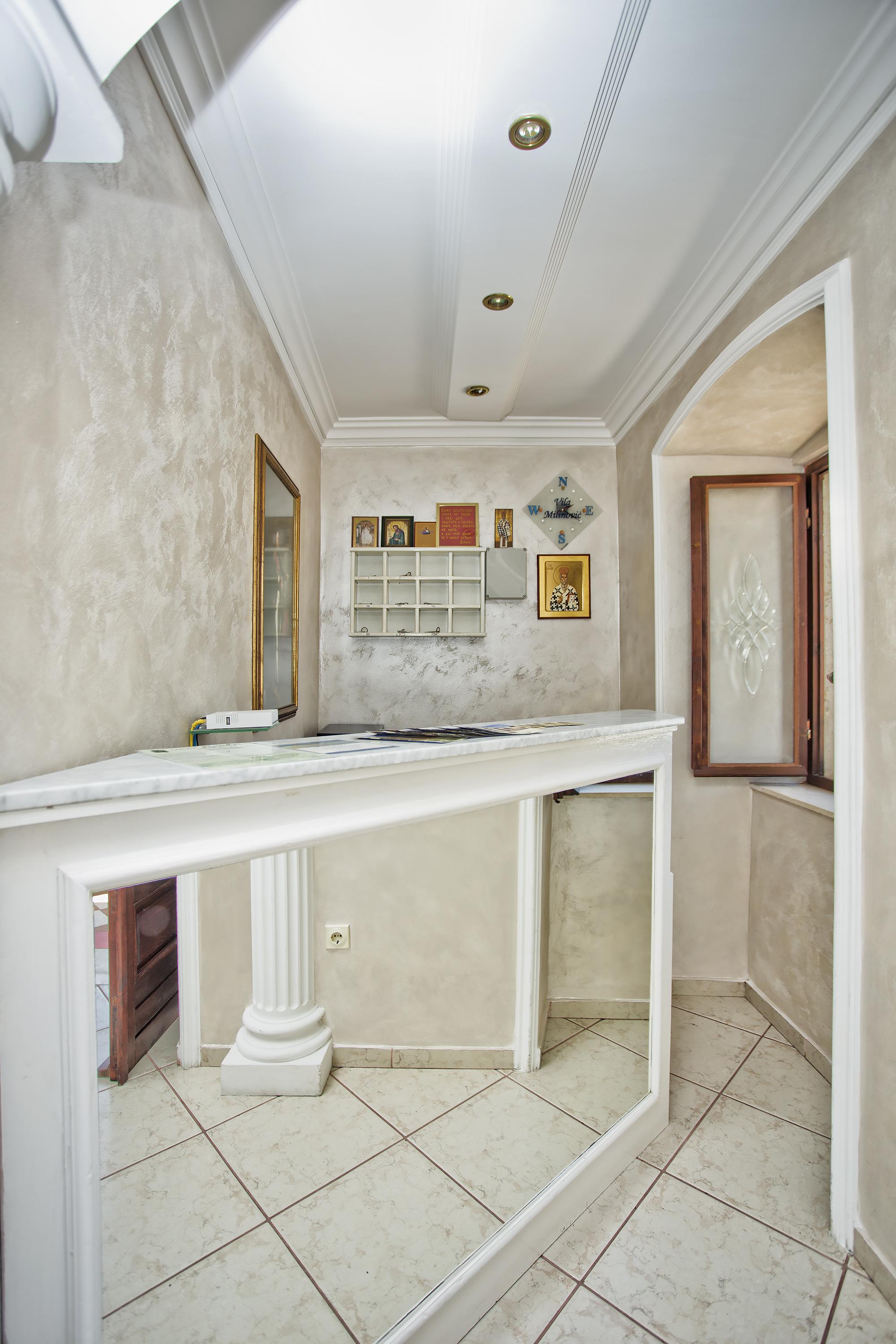 פראסט Apartments Admiral מראה חיצוני תמונה