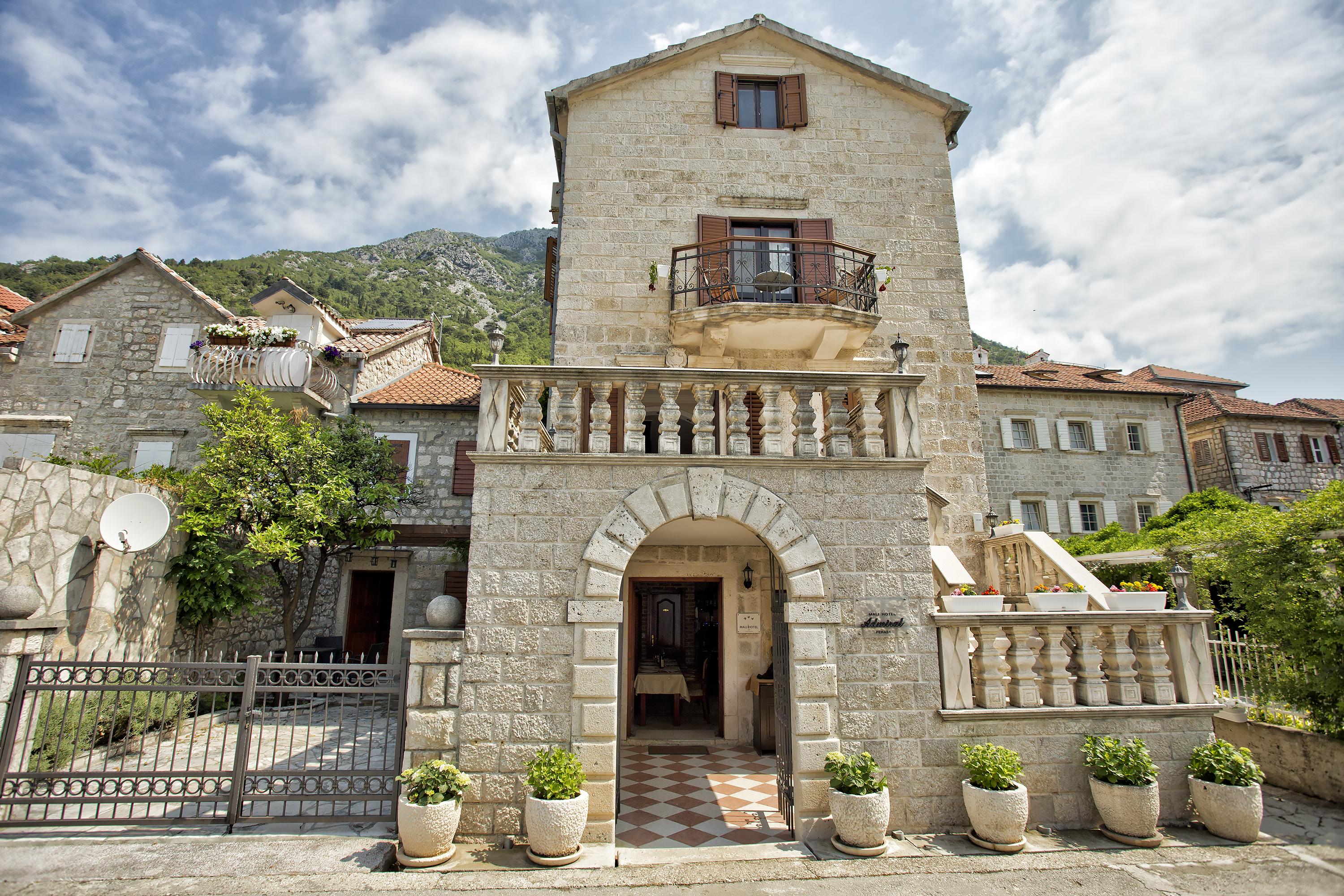 פראסט Apartments Admiral מראה חיצוני תמונה
